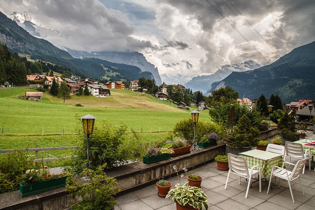 Hotel Berghaus Wengen Ngoại thất bức ảnh