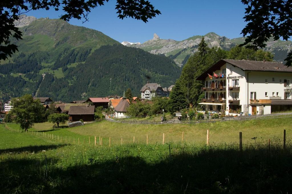 Hotel Berghaus Wengen Ngoại thất bức ảnh